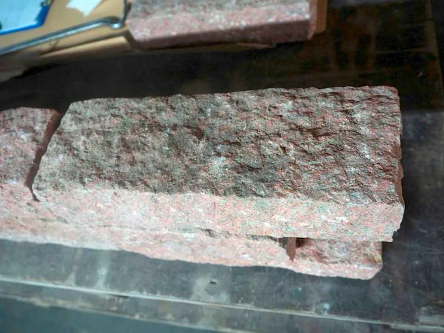 Muurblokken (ca. 108 stuks) - afbeelding 2 van  3