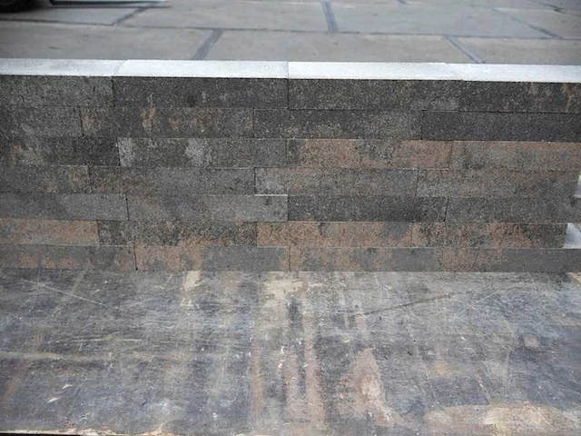 Muurblokken (ca.3584 stuks) - afbeelding 1 van  2