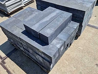 Muurblokken van beton (ca. 37m1) - afbeelding 1 van  2