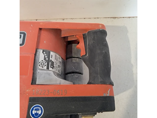 Muursleuvenfrees - 230v, spit, f40, 2013 - afbeelding 8 van  12