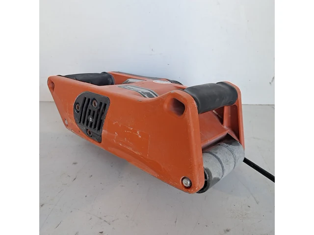 Muursleuvenfreesmachine 230v, spit, f40, 2014 - afbeelding 3 van  9