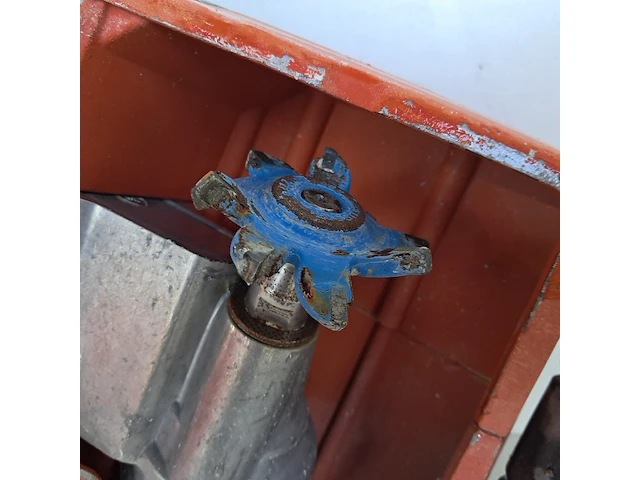 Muursleuvenfreesmachine 230v, spit, f40, 2014 - afbeelding 5 van  9