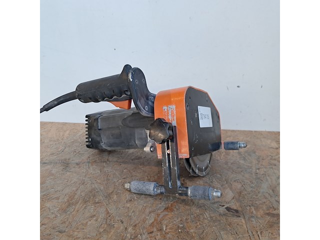 Muursleuvenzaag - 40mm - 230v diatec, bidiam 150, bouwjaar 2012 - afbeelding 2 van  5