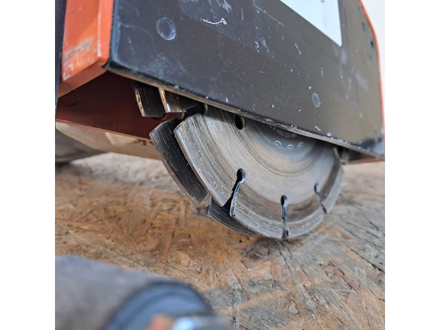 Muursleuvenzaag - 40mm - 230v diatec, bidiam 150, bouwjaar 2012 - afbeelding 3 van  5