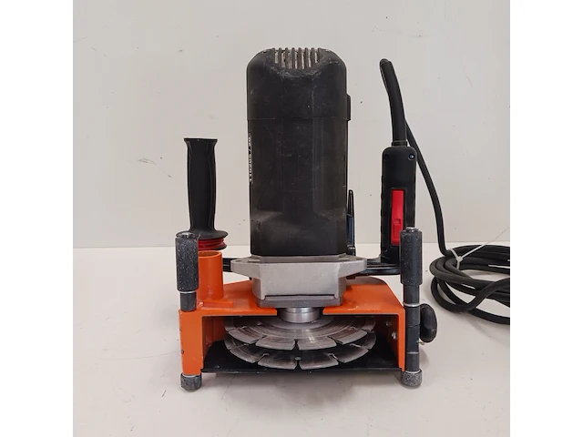 Muursleuvenzaag - 40mm - 230v mtd, sd1500, bouwjaar 2020 - afbeelding 6 van  10