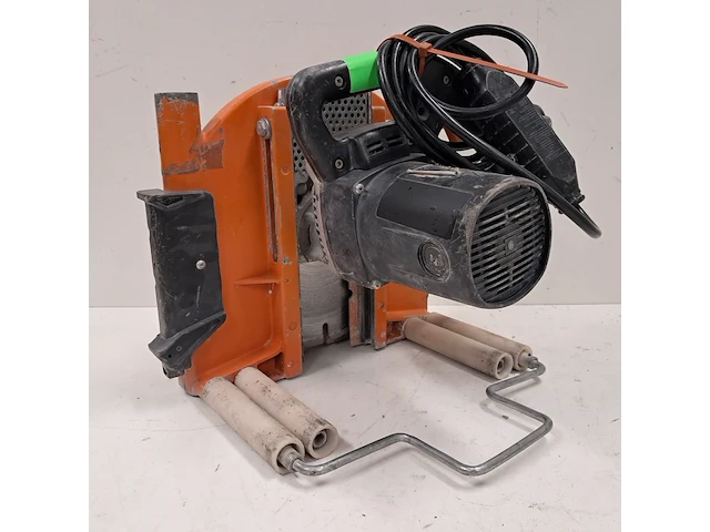 Muurzaagmachine 300mm 230v carat, w3011, bouwjaar 2012 - afbeelding 2 van  6
