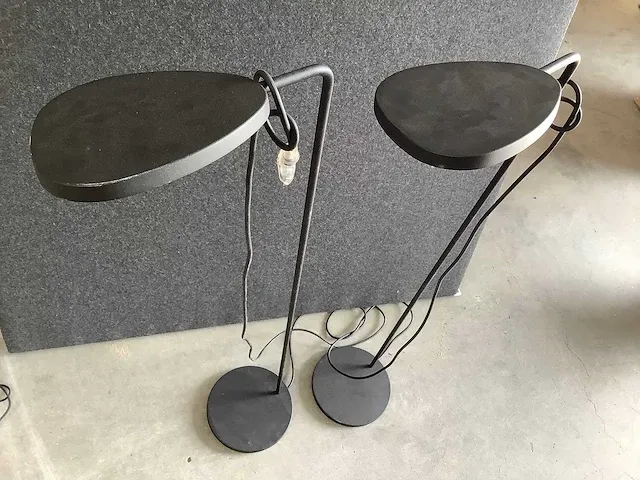 Muuto - vloerlamp (2x) - afbeelding 2 van  3