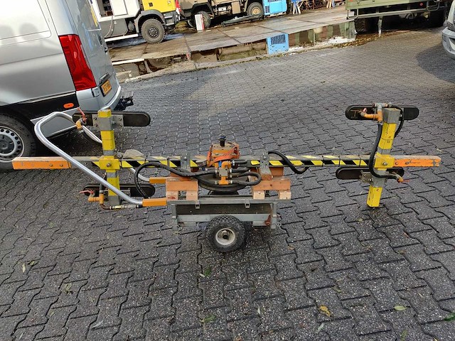 Muyen - 2006 - 8954-01 - hand hydraulische ramendrager vacuum raam montage apparatuur - afbeelding 3 van  11