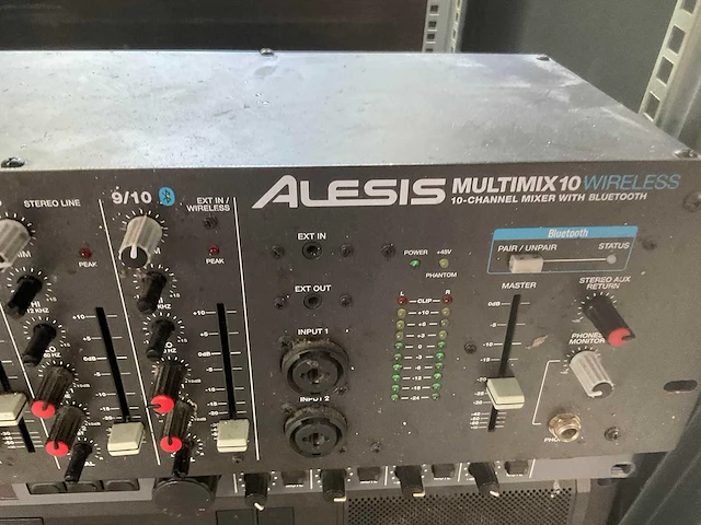 Muziek installatie delen w.o. mixers, speakers, etc - afbeelding 15 van  19