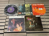 Muziek singles/vinyl, diverse soorten o.a. groeten uit hawai & la luna lolita - afbeelding 1 van  1
