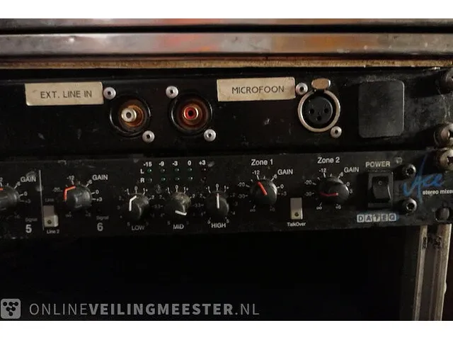 Muziekcomputer met audio installatie shuttle x50v6 - afbeelding 13 van  14