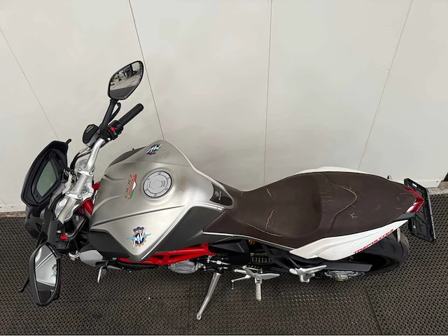 Mv agusta - brutale - 800 - motorfiets - 2014 - afbeelding 10 van  20