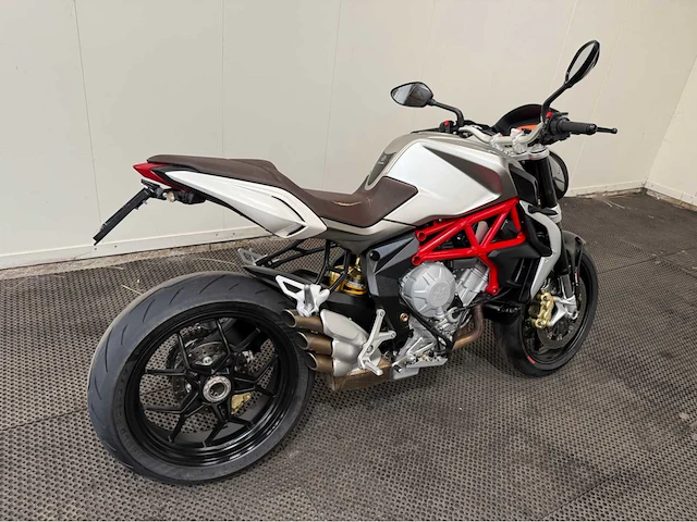 Mv agusta - brutale - 800 - motorfiets - 2014 - afbeelding 2 van  20