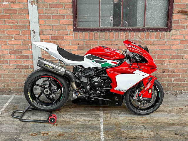 Mv agusta f3 rc reparto corse 800cc 2022 (racemotor) - afbeelding 16 van  48