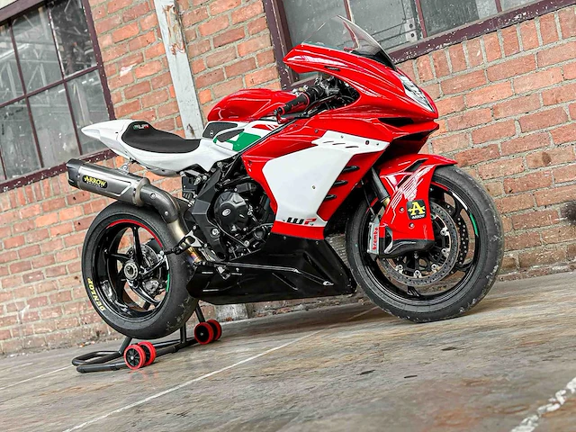 Mv agusta f3 rc reparto corse 800cc 2022 (racemotor) - afbeelding 17 van  48