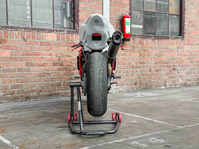 Mv agusta f3 rc reparto corse 800cc 2022 (racemotor) - afbeelding 26 van  48