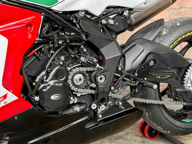 Mv agusta f3 rc reparto corse 800cc 2022 (racemotor) - afbeelding 44 van  48