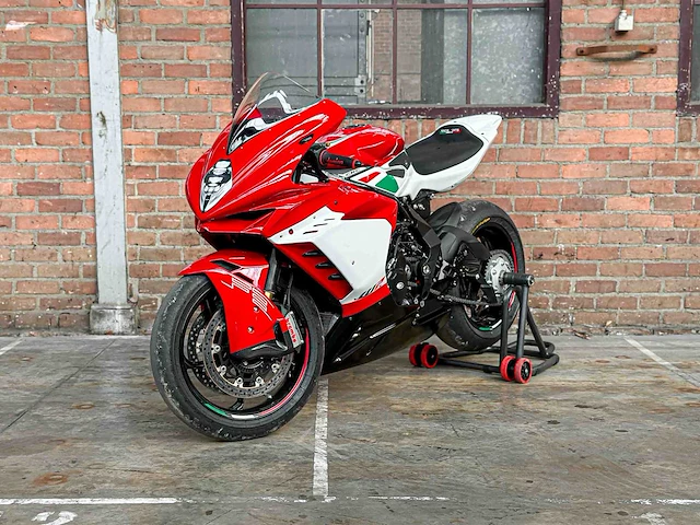 Mv agusta f3 rc reparto corse 800cc 2022 (racemotor) - afbeelding 12 van  48