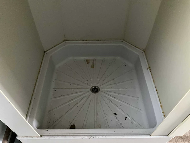 Mvs zeppelin gmbh & co sanitairunit met toilet en douche - afbeelding 11 van  34