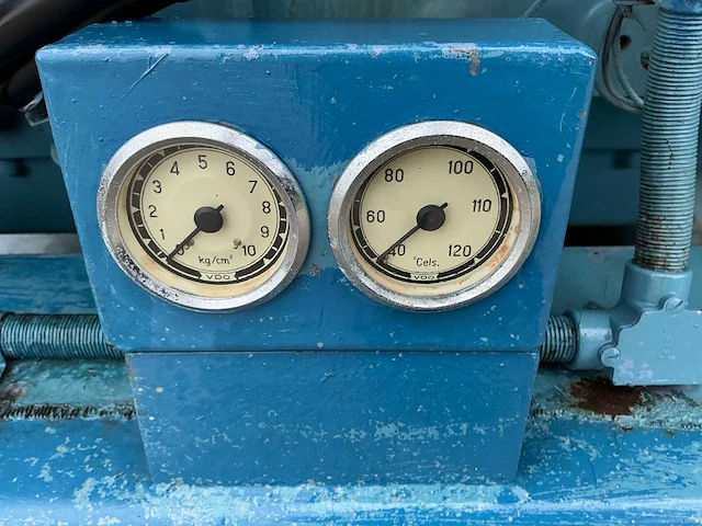 Mwm turbo diesel v8 stroomgenerator - afbeelding 7 van  17