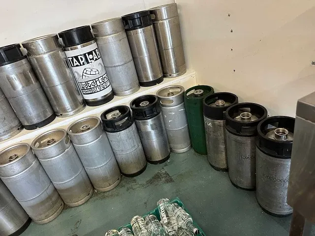 Mykes / franke o.a. - 20 liter - (aluminium) fusten (42x) - afbeelding 2 van  3