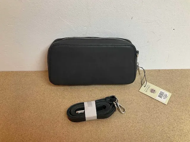 Myomy - boxy locker mini hunter off black (10x) - afbeelding 3 van  3