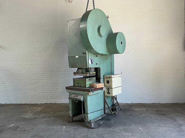 Mz pleven - pe-100 - excenterpers - afbeelding 1 van  10