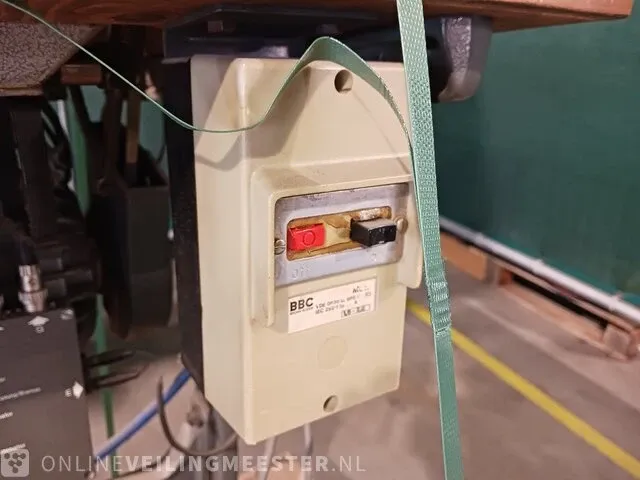 Naaimachine met tafel pfaff, 387434(3811-2-03) - afbeelding 15 van  15