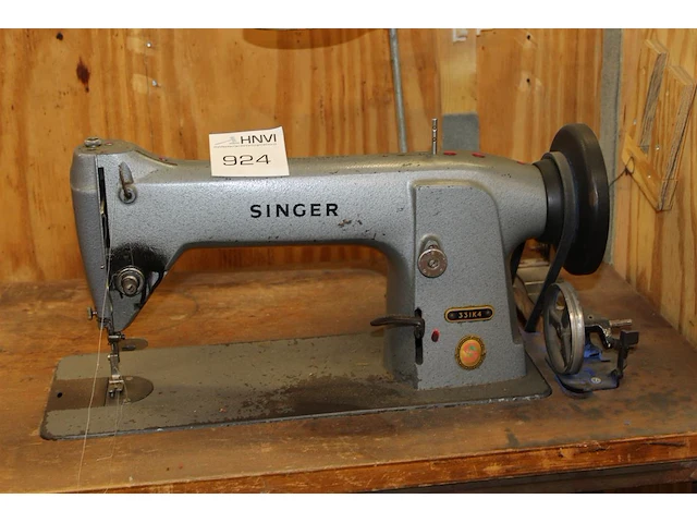 Naaimachine singer type 331k4 - afbeelding 2 van  2