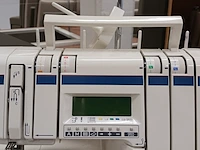 Naaimachine/lockmachine, o.a. singer, husqvarna en lifetec - afbeelding 11 van  22