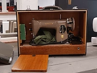 Naaimachine/lockmachine, o.a. singer, husqvarna en lifetec - afbeelding 7 van  22