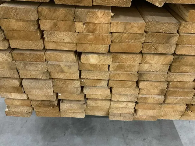 Naaldhout balk 38x120x4800/5400 (154x) - afbeelding 5 van  6