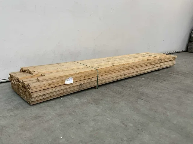 Naaldhout balk 38x85x5400mm (89x) - afbeelding 1 van  5