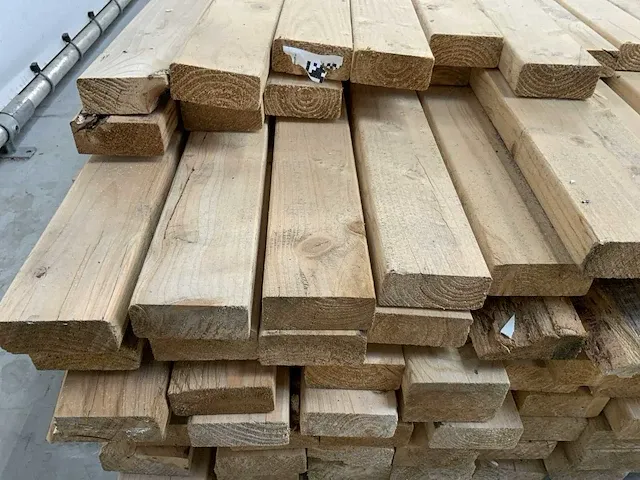 Naaldhout balk 38x85x5400mm (89x) - afbeelding 4 van  5