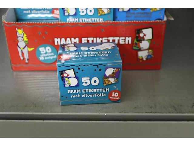 Naametiketten met zilverfolie 50 per doosje circa 30 stuks - afbeelding 3 van  3