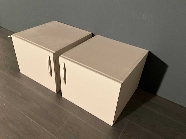 Nachtkastje - afbeelding 5 van  6