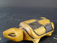 Naïef in hout gestoken schildpad - afbeelding 1 van  5