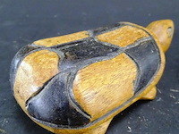 Naïef in hout gestoken schildpad - afbeelding 3 van  5