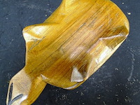 Naïef in hout gestoken schildpad - afbeelding 5 van  5