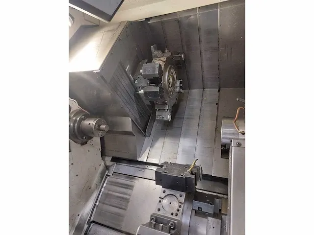 Nakamura-tome wt-300 gr-210new cncdraaibank met stafaanvoerinrichting en multi layer work stocker - afbeelding 20 van  40