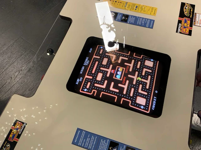 Namco universal 111 videogame table vintage - afbeelding 11 van  13