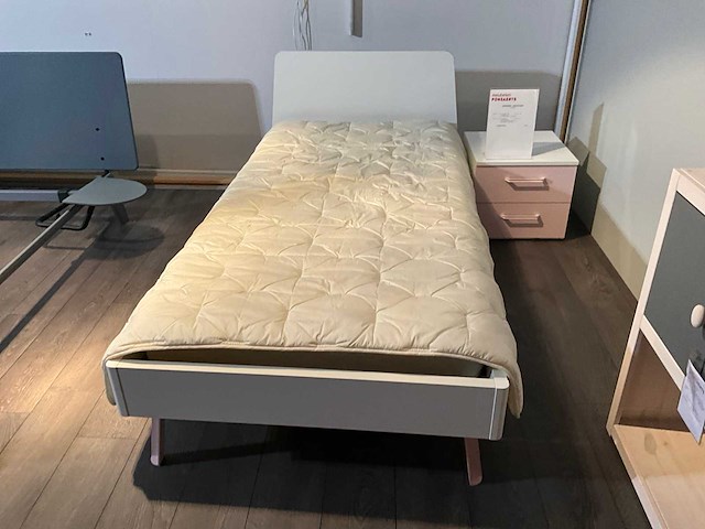 Nardi kinderbed met nachtkastje - afbeelding 1 van  11