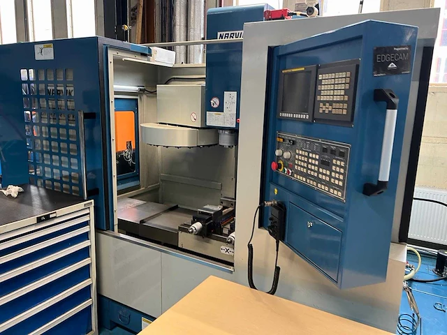Narvik/pinnacle - cnc - pk sv65 vmc - cnc freesmachine - 2008 - afbeelding 3 van  10