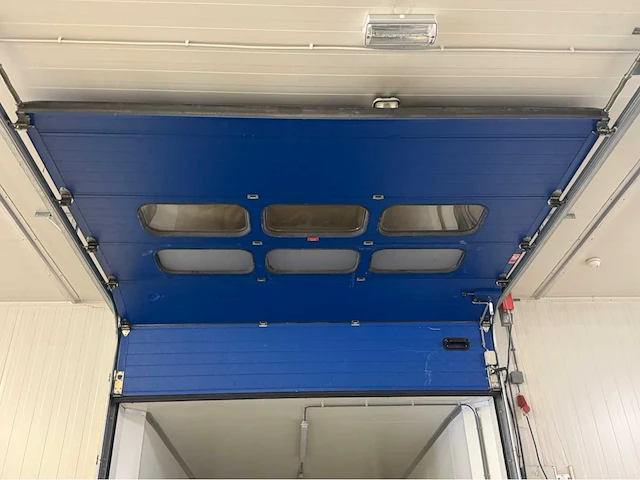 Nassau overheaddeur (3,35x3,25 mtr) - afbeelding 14 van  14