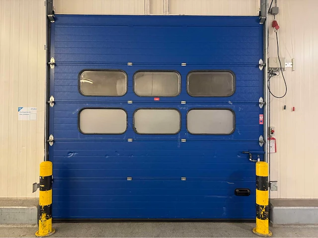 Nassau overheaddeur (3,35x3,25 mtr) - afbeelding 1 van  14