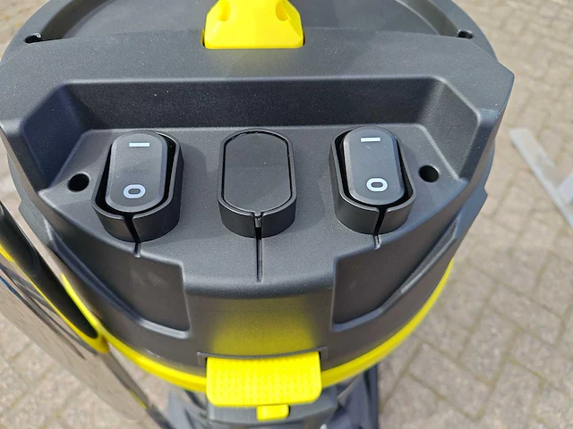 Nat en droogzuiger - 100 liter - afbeelding 15 van  15