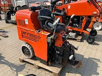 National flooring equipment 5700 bol opzit accu tapijt / vloerstripper - afbeelding 1 van  7