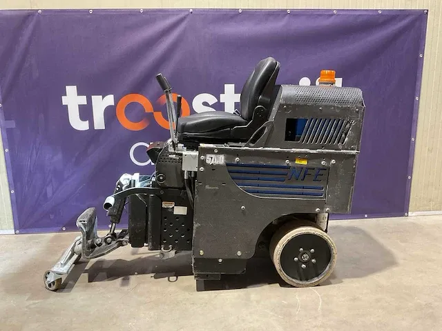 National flooring equipment 5700 tapijtstripper; afgelezen urenstand 963 uur; werkend getest - afbeelding 4 van  11
