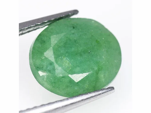 Naturel beryl (groen - smaragdtype) 3,98 kaart - afbeelding 2 van  4
