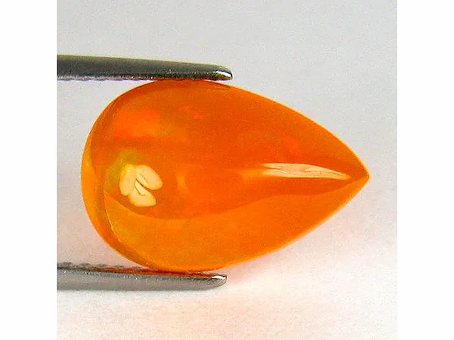 Naturel opaal (oranje met kleurenspel) 2.93 karaat - afbeelding 1 van  5